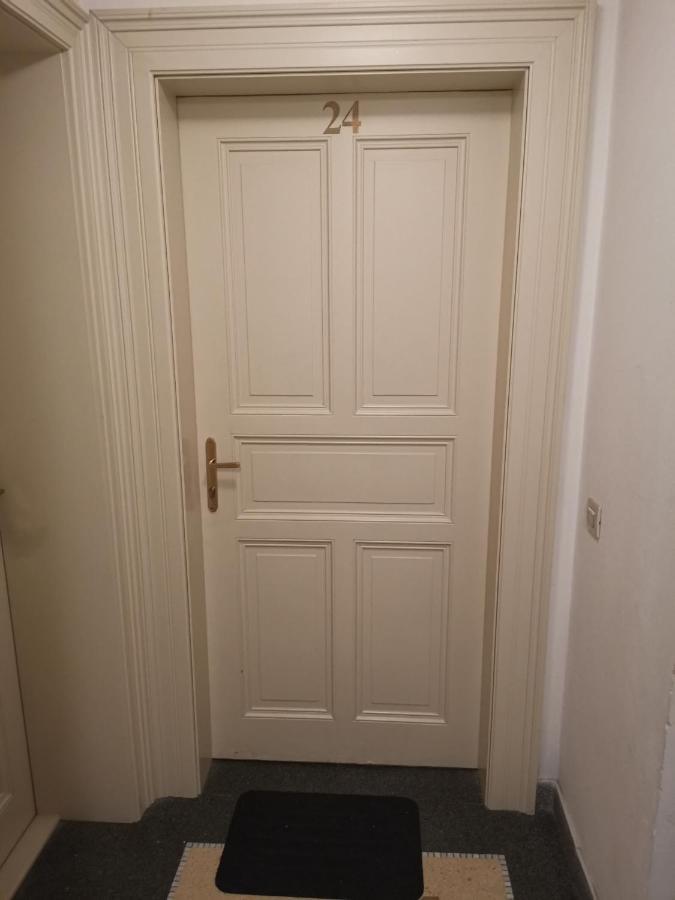Quiet In Center Appartement Praag